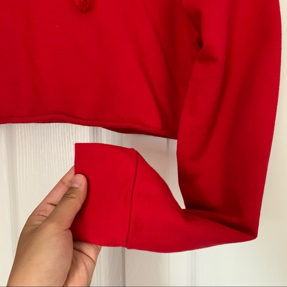 Nameless Red Cropped Hoodie - Picture 4 of 7